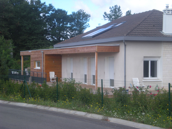 Photo vue de l'extérieur extension finie
