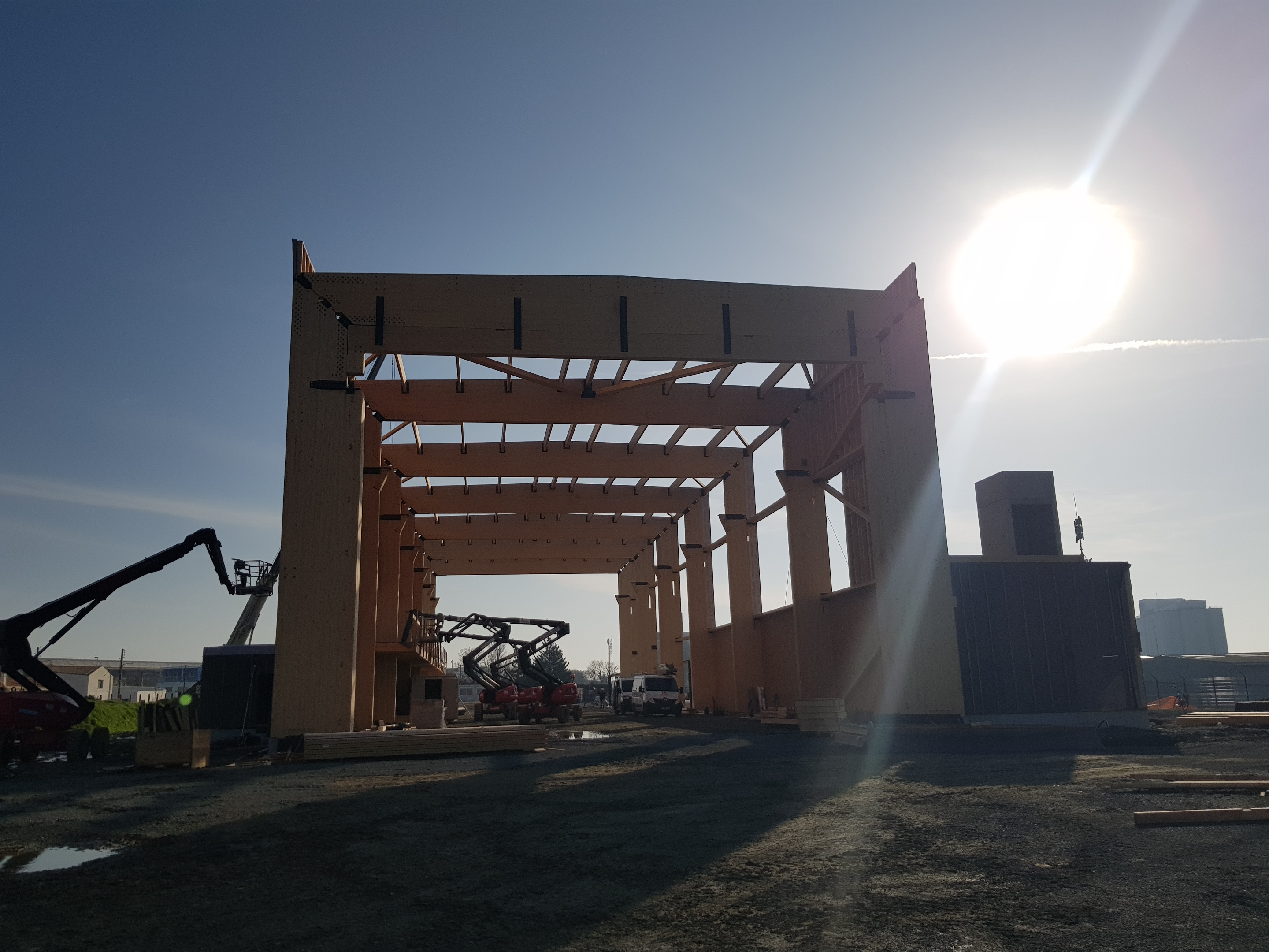 Chantier en cours, structure montée