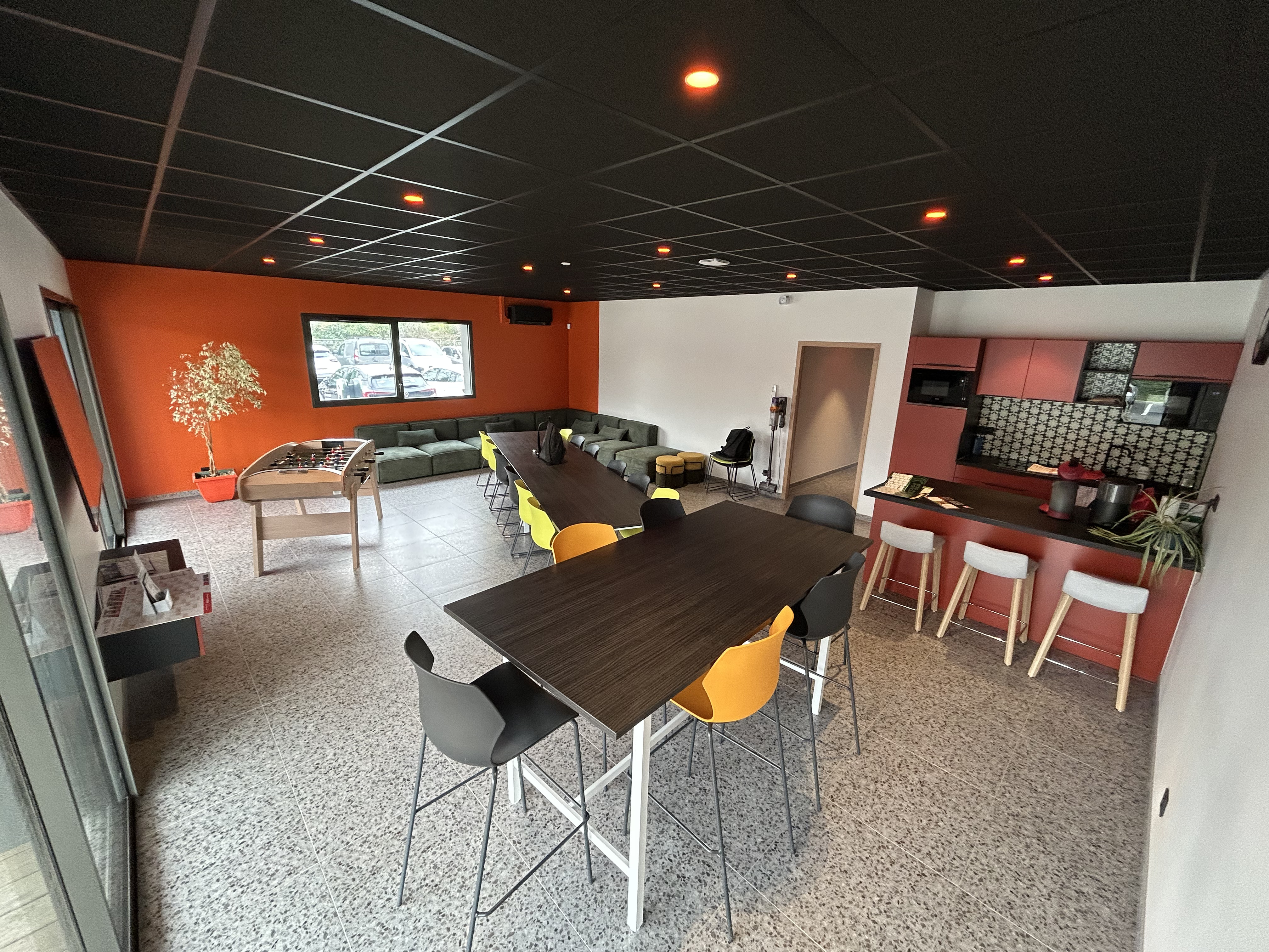 Salle de pause / réfectoire